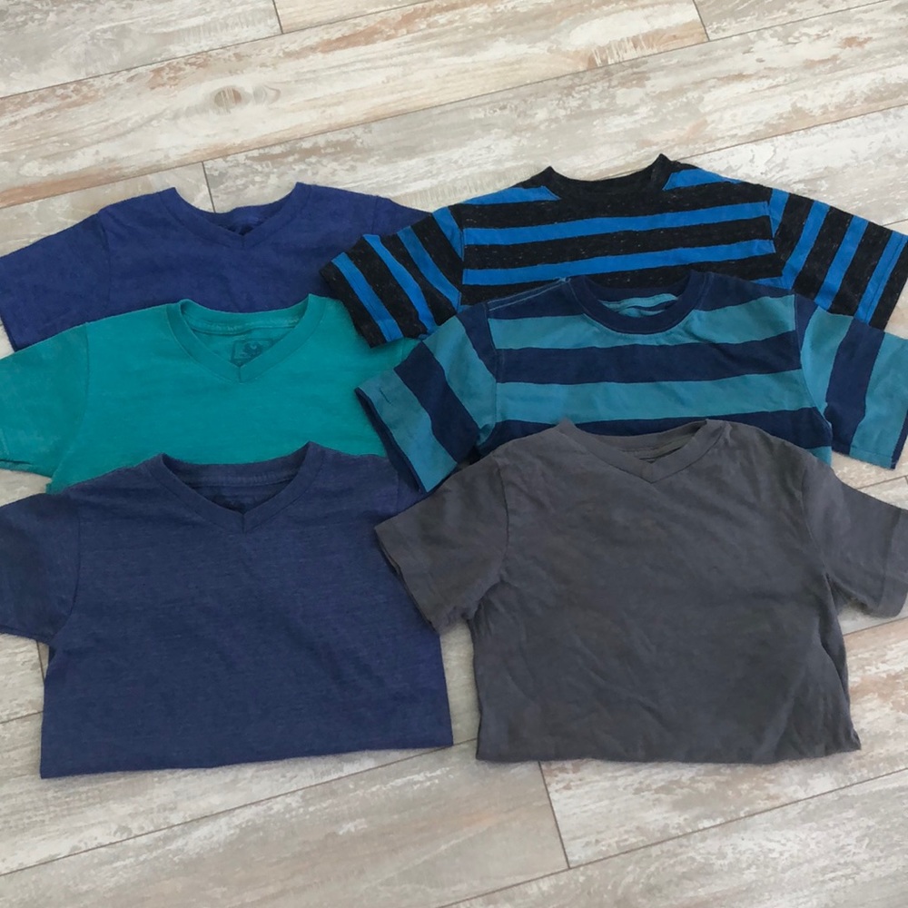 6 boys basic tees size xs